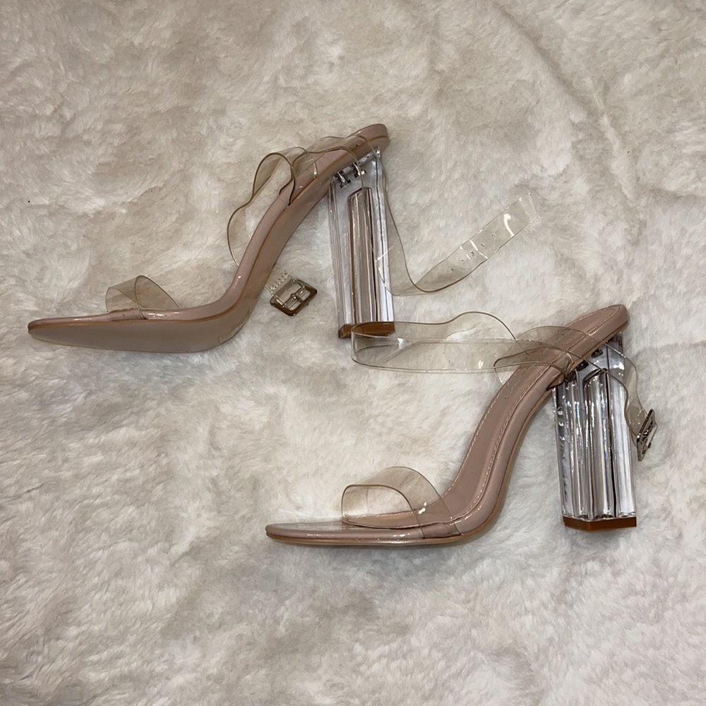 NEVER WORN Clear heels